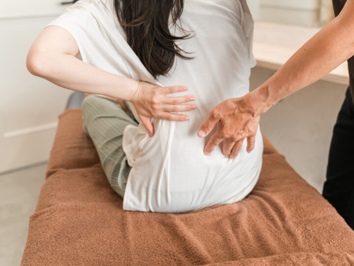 なぜ繰り返す？ 慢性的な腰痛の原因と自宅でできる対策の画像